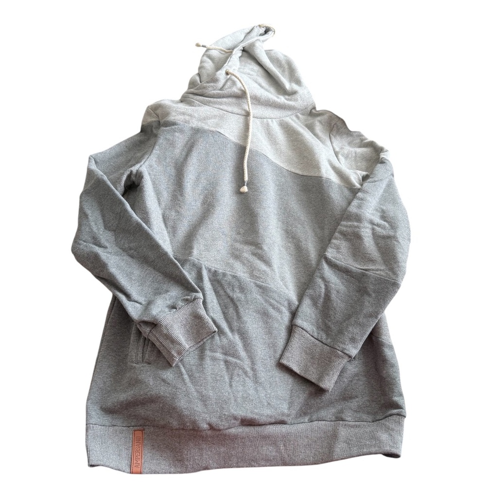 BUNDLE 2/$50 NWOT grey striped Ampersand sweatshirt